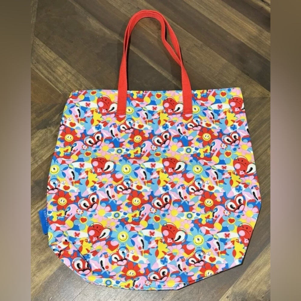 Estee Lauder Hearts and Flowers Tote